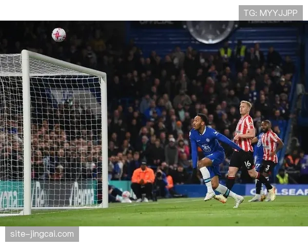 切尔西遭遇四连败状态低迷 蓝军距离欧冠区至少落后3分 切尔西遭遇四连败状态低迷 蓝军距离欧冠区至少落后3分